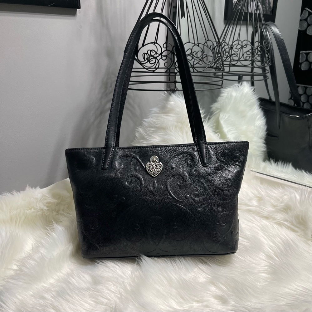 Brighton Cordoba Black Pebbled Leather Embossed Lucia Handbag EUC